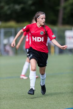 Bild 245 - wBJ Harburger TB - Hannover 96 : Ergebnis: 2:2